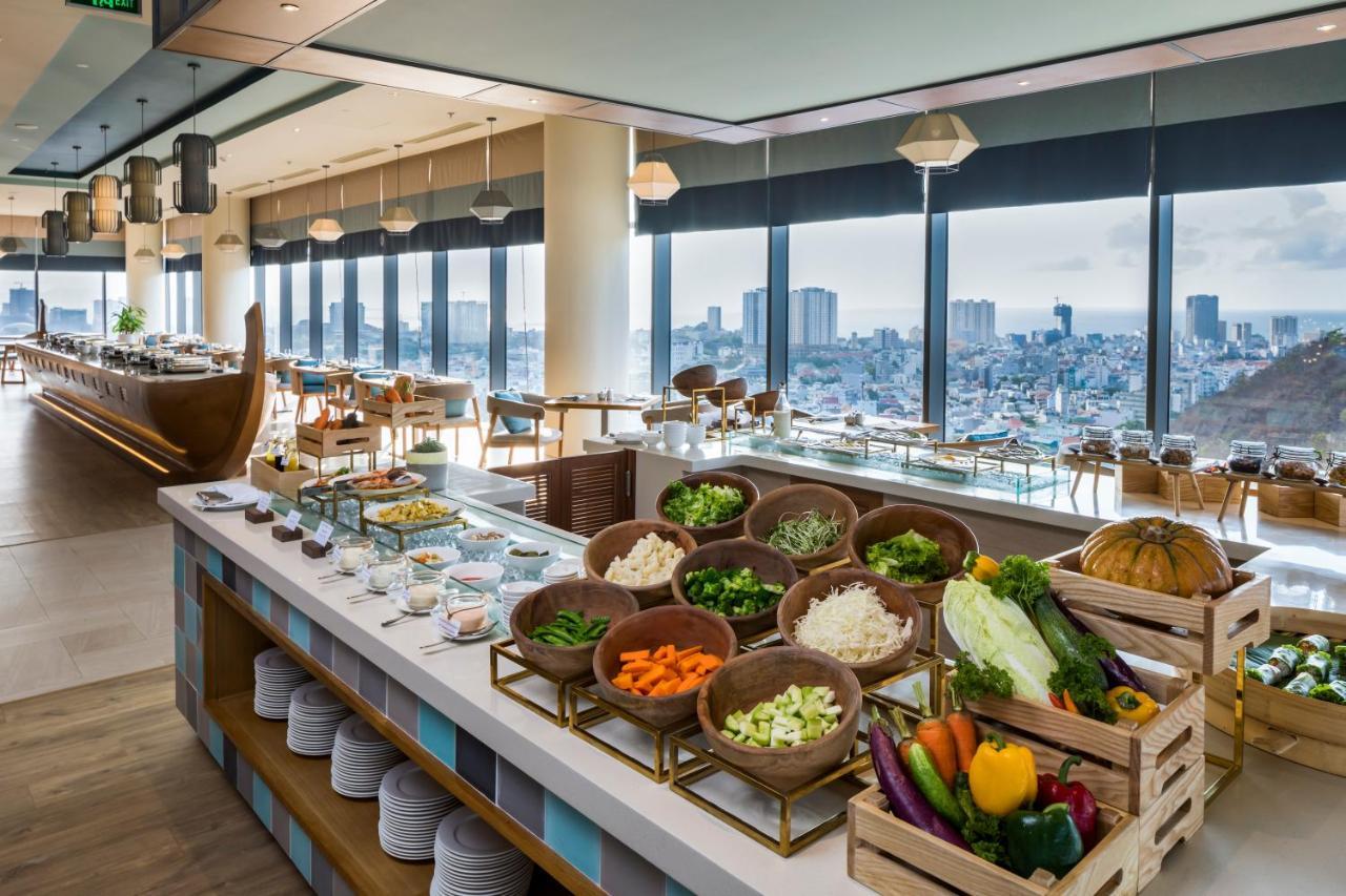 Fusion Suites Vung Tau Esterno foto